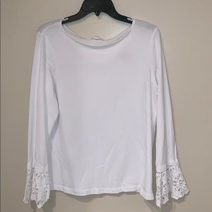 🐙Gorgeous White Floral Detailed Blouse🐙